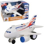 Letalo Smartwings z obvestilom kapitana in stevardese