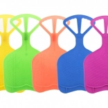 Plastični sank na snegu za eno osebo