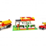 Konstrukcijska sestavljanka CHEVA 8 bencinska postaja – plastični set 349 kosov