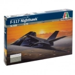 Plastični model letala F-117A Stealth za lepljenje