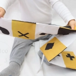 MyMoo kontrastno tekstilno leporelo