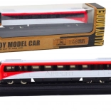 Kolekcionarski model vlaka rdeče‑bele barve 1:48 kovinski