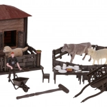 Kmetija s traktorjem in dodatki