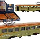 Frikcijski zeleni kovinski vlak