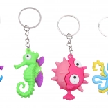 Obesek za ključe z morskimi živalmi