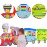 Lesena stenska manipulativna tabla v obliki vlaka VIGA